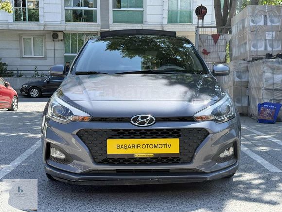 BŞR CAR'S//İ20/CAM TAVAN//DÜŞÜK KM//SERVİS BAK//