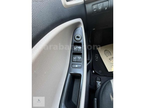 BŞR CAR'S//İ20/CAM TAVAN//DÜŞÜK KM//SERVİS BAK//