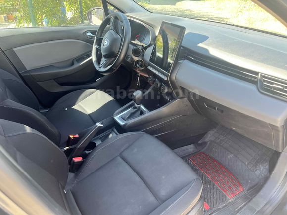Sahibinden Renault Clio 1.0 TCe Joy 2021 Model Uşak