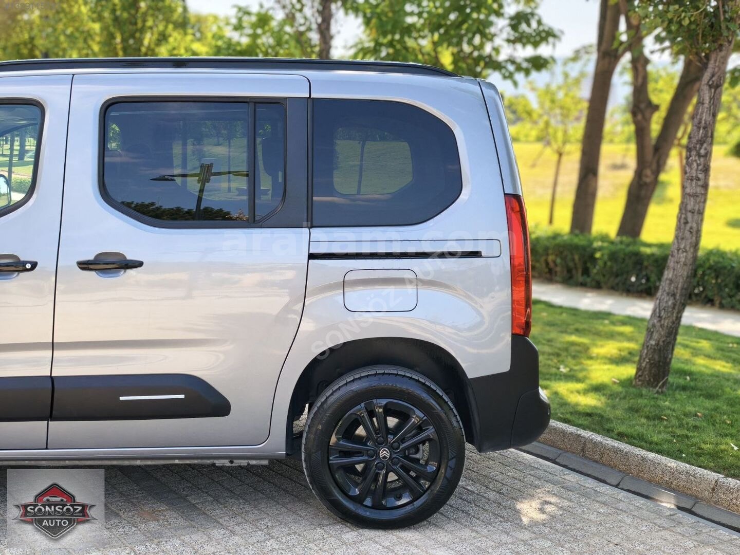 Galeriden Citroen Berlingo 1.5 BlueHDI Max 2025 Model Bursa 17.000 km Gri 6