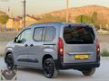 2025 MODEL 4 BİN KM'de HATASIZ BOYASIZ / /CAM TAVAN / / MAX /