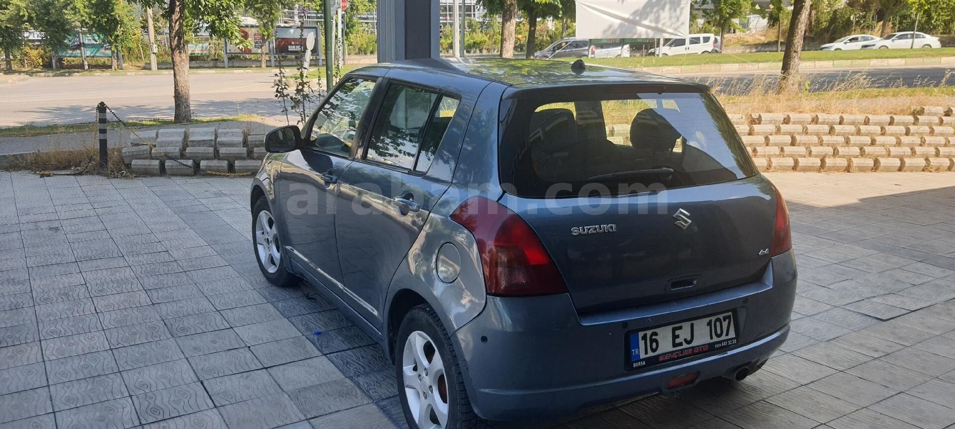 Sahibinden Suzuki Swift 1.3 MT 4X4 2006 Model Bursa 295.000 km Füme 6