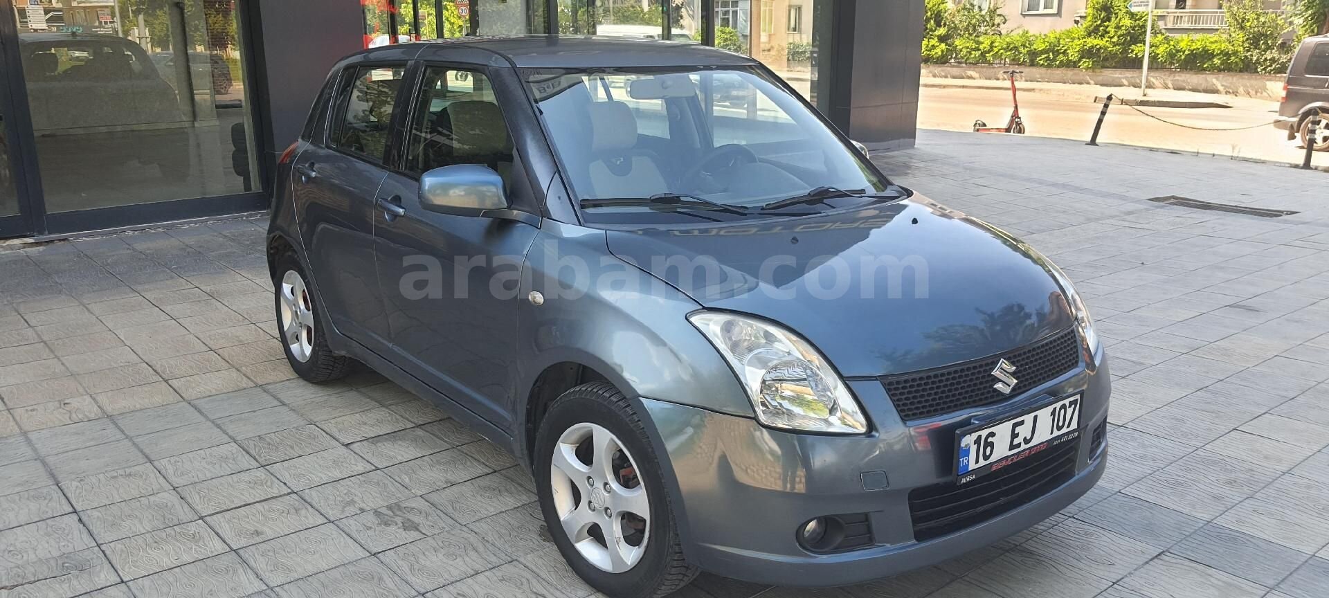 Sahibinden Suzuki Swift 1.3 MT 4X4 2006 Model Bursa 295.000 km Füme 3