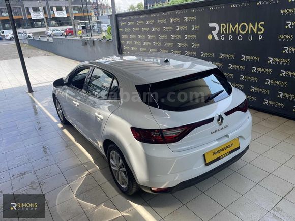 RİMONS GROUP'TAN MEGANE HATCHBACK LPG TÜM KARTLARA TAKSİT İMKANI
