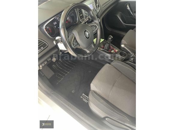 RİMONS GROUP'TAN MEGANE HATCHBACK LPG TÜM KARTLARA TAKSİT İMKANI