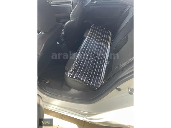 RİMONS GROUP'TAN MEGANE HATCHBACK LPG TÜM KARTLARA TAKSİT İMKANI