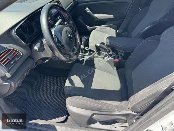 Global Car Deals'tan Temiz LPGli Megane 4