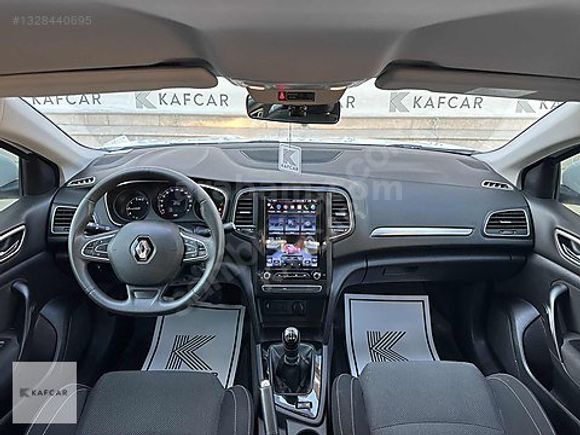 "KAFCAR" 2018 MEGANE SEDAN 1.6 16V JOY