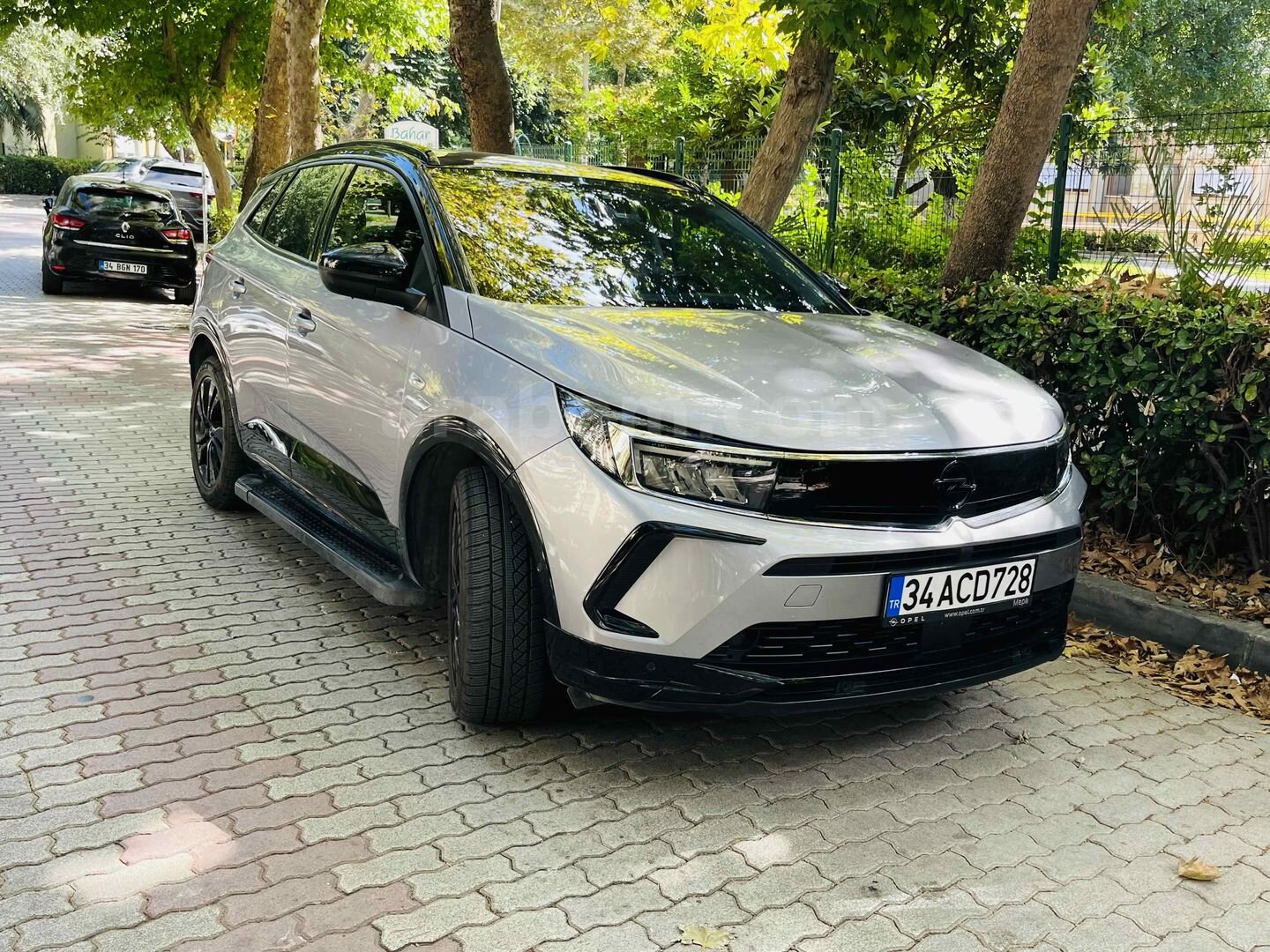 Sahibinden Opel Grandland 1.5 D GS 2023 Model İstanbul 53.000 km Gri (metalik) 4