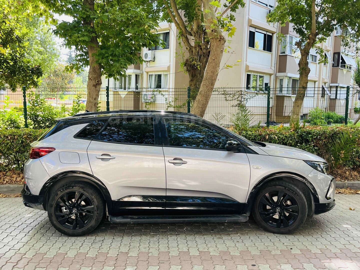 Sahibinden Opel Grandland 1.5 D GS 2023 Model İstanbul 53.000 km Gri (metalik) 3