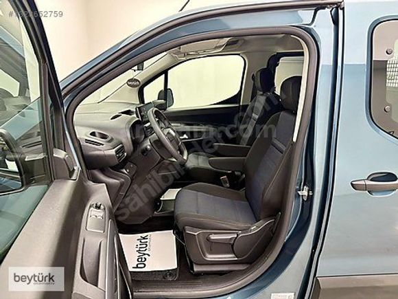 'beytürk' 2025 FİAT DOBLO 1.2PURETECH EASY '25 BİN KMDE'