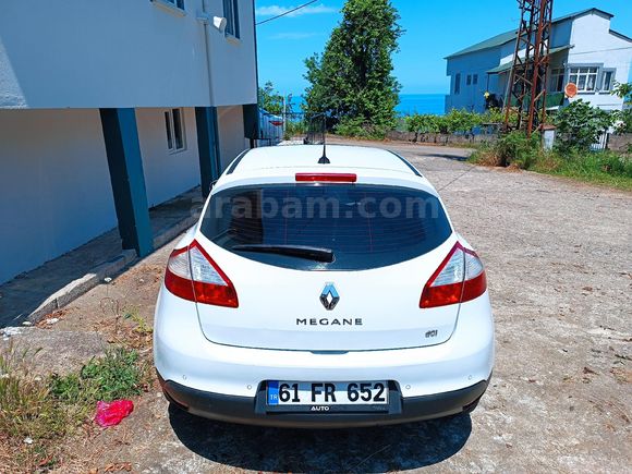 Sahibinden Renault Megane 1.5 dCi Privilege 2012 Model