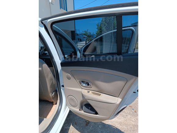 Sahibinden Renault Megane 1.5 dCi Privilege 2012 Model