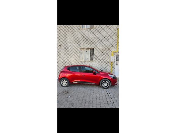 Ögretmenden Renault Clio 0.9 TCe Joy 2019 Model