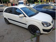 Sahibinden Kia Rio 1.5 CRDi EX Comfort 2008 Model  288.000 km Beyaz