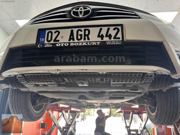 170 BİNDE TOYOTA COROLLA 1.6 TOCH