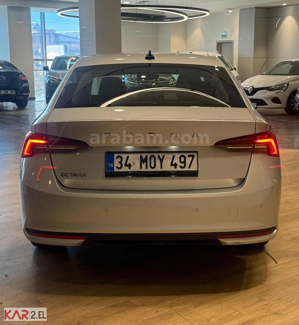 Galeriden Skoda Octavia 1.5 Mhev Elite 2024 Model İstanbul 49.670 km Gri 6