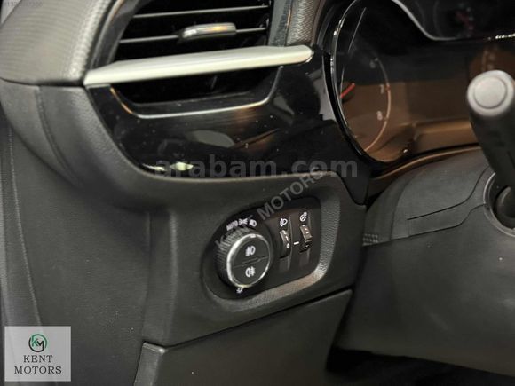 2023 OPEL CORSA EDİTİON 75*BİN KM DİREKSİYON ISITMA-ŞERİT TAKİP