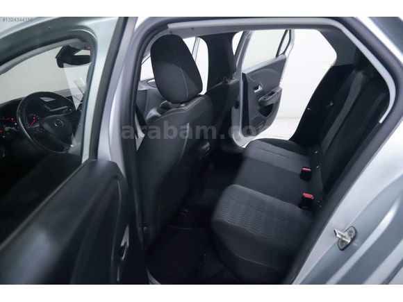 0,79 KREDİ 2023 MODEL OPEL CORSA OTOMATİK