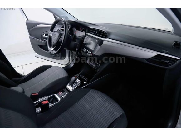0,79 KREDİ 2023 MODEL OPEL CORSA OTOMATİK