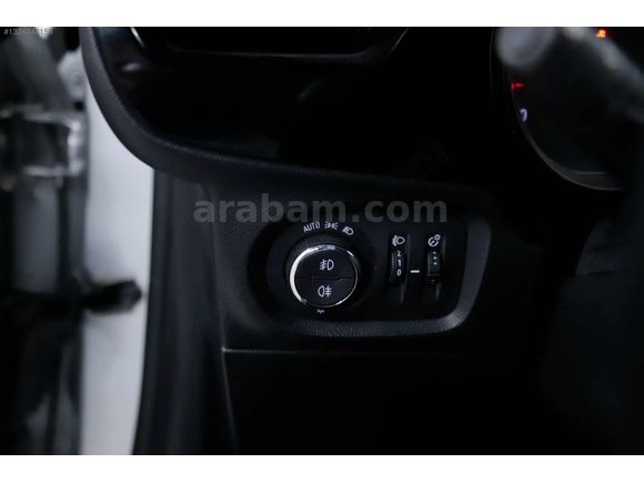 0,79 KREDİ 2023 MODEL OPEL CORSA OTOMATİK