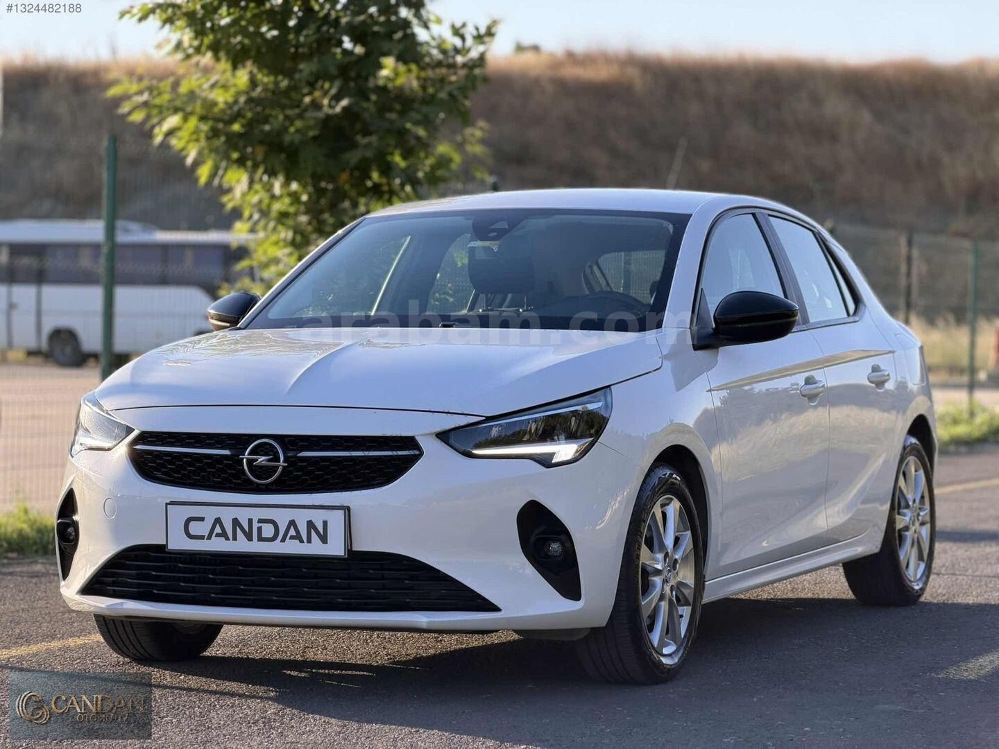 Galeriden Opel Corsa 1.2 T Edition 2022 Model Tekirdağ 94.000 km Beyaz 4