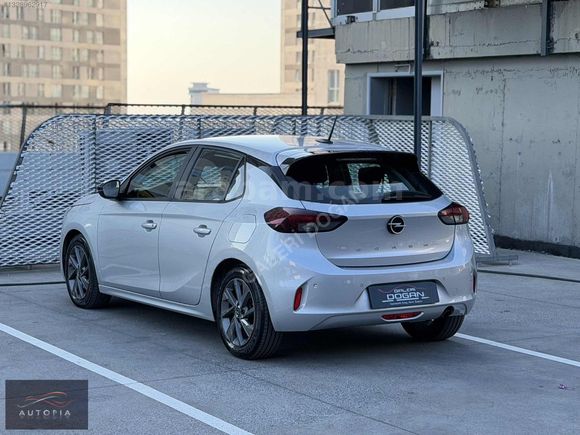 2024 OPEL CORSA 1.2 T EDİTİON//E-TOGGLE//GENİŞ EKRAN//