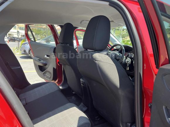 HATASIZ 19.500 KM DE OPEL CORSA YETKİLİ SERVİS BAKIMLI