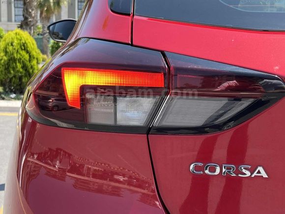 HATASIZ 19.500 KM DE OPEL CORSA YETKİLİ SERVİS BAKIMLI