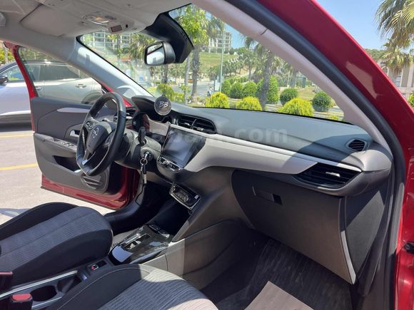 HATASIZ 19.500 KM DE OPEL CORSA YETKİLİ SERVİS BAKIMLI
