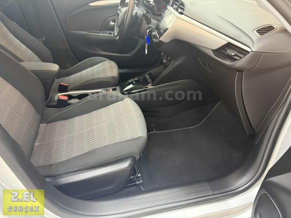 Gerçek Oto'dan 2023 Corsa 1.2 T Edition 6.050 Km