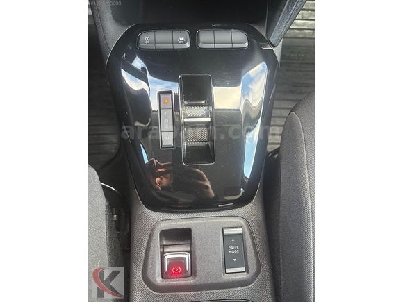 2025 OTOMATİK SADECE 16 BİN KM'DE CORSA