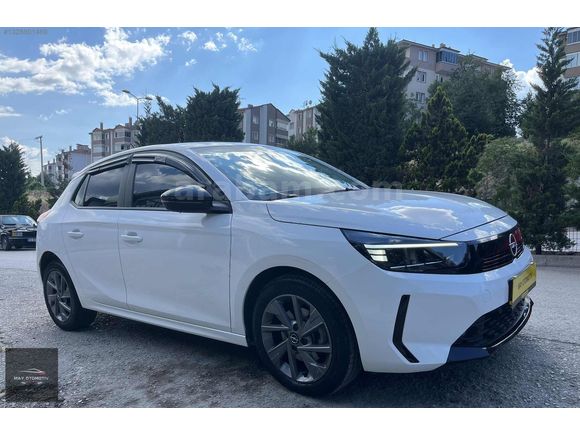2024 CORSA OTOMATİK HATASIZ BOYASIZ