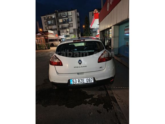 Sahibinden Renault Megane 1.5 dCi Privilege 2011 Model