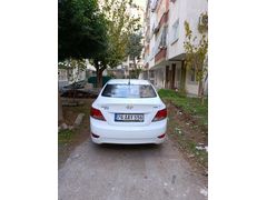 Sahibinden Hyundai Accent Blue 1.6 CRDI Biz 2014 Model Iğdır 230.000 km Beyaz