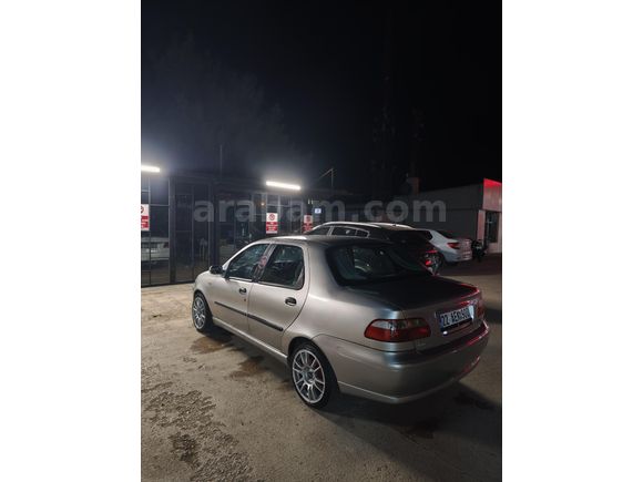 Fiat Albea 1.2 EL 16V 144 binde