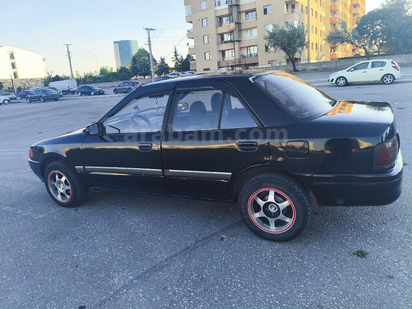 Sahibinden Mazda 323 1.6 GLX 1993 Model Konya 250.000 km Siyah 2