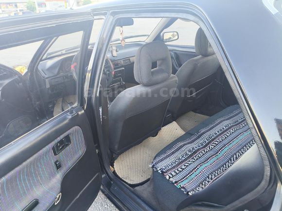 Sahibinden Mazda 323 1.6 GLX 1993 Model