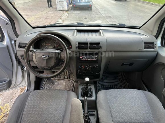 90'LIK FORD CONNECT 2004 MODEL ÇİFT SÜRGÜ TEK KAPAK