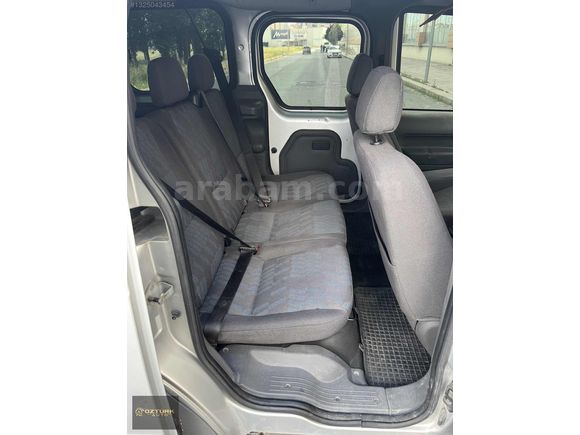 ÖZTÜRKAUTO'dan DEĞİŞENSİZ ÇİFT SÜRGÜ DÜŞÜK KM CONNECT