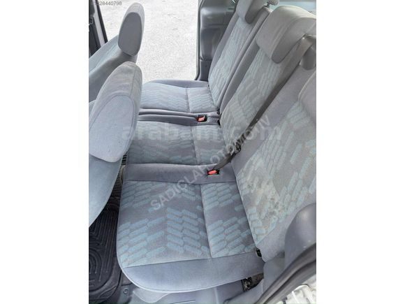 154 BİNDE 90'LIK 2009 MODEL HATASIZ ÇİFT SÜRGÜ CONNECT