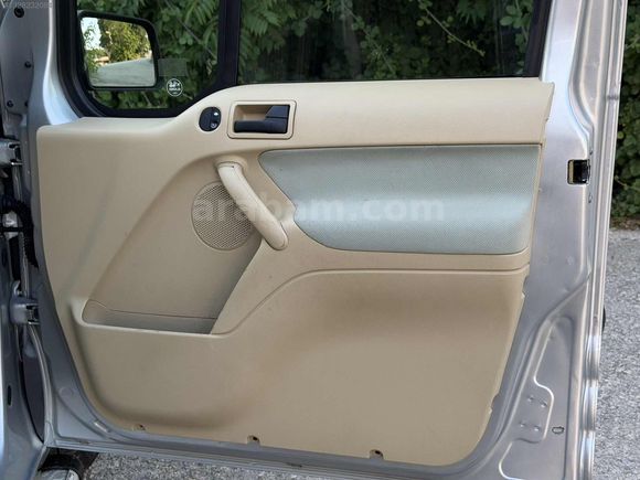 2010 FORD CONNECT GLX / İÇ BEJ -FIRSAT ARACI-