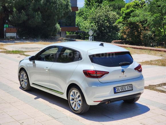 Sahibinden Renault Clio 1.0 TCe Touch 2022 Model
