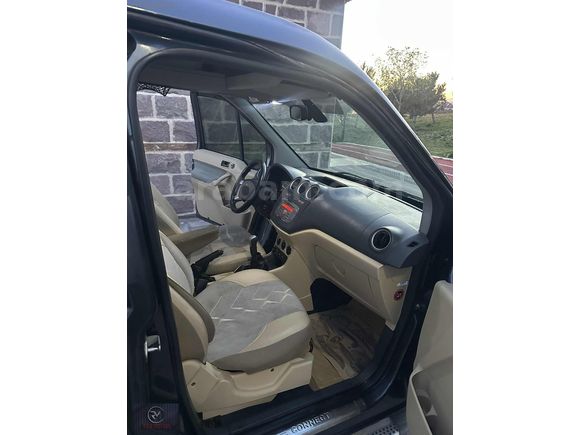 2011 FORD CONNECT 110 ps GLX