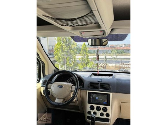 110'luk DEĞİŞENSİZ İLK ELDEN 194,OOO KM'de CONNECT