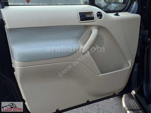 2011 MODEL FORD CONNECT TR'DE TEK 152 BİN KM 110 LUK GLX HATASIZ