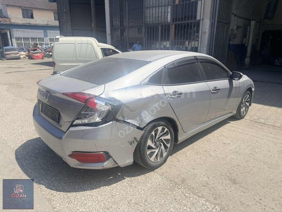 ''OZAN MOTORS HASARLI'' ARAÇLARDAN 2018 HONDA CIVIC ECO ELEGANCE