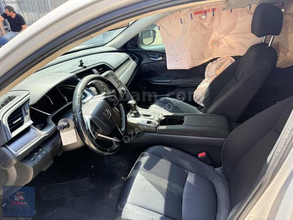 ''OZAN MOTORS HASARLI'' ARAÇLARDAN 2018 HONDA CIVIC ECO ELEGANCE