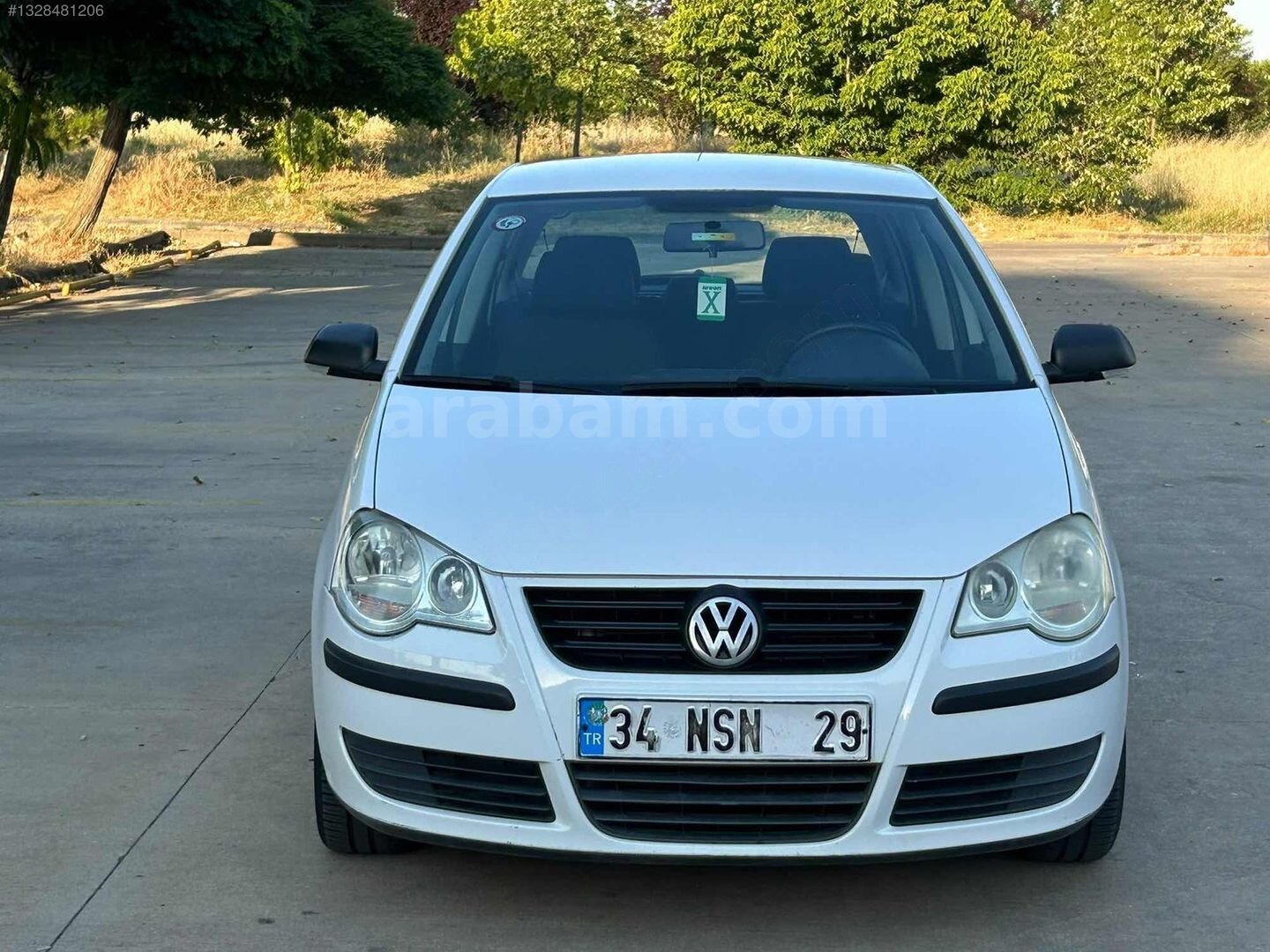 Galeriden Volkswagen Polo 1.4 Trendline 2005 Model Tekirdağ 76.000 km Beyaz 2