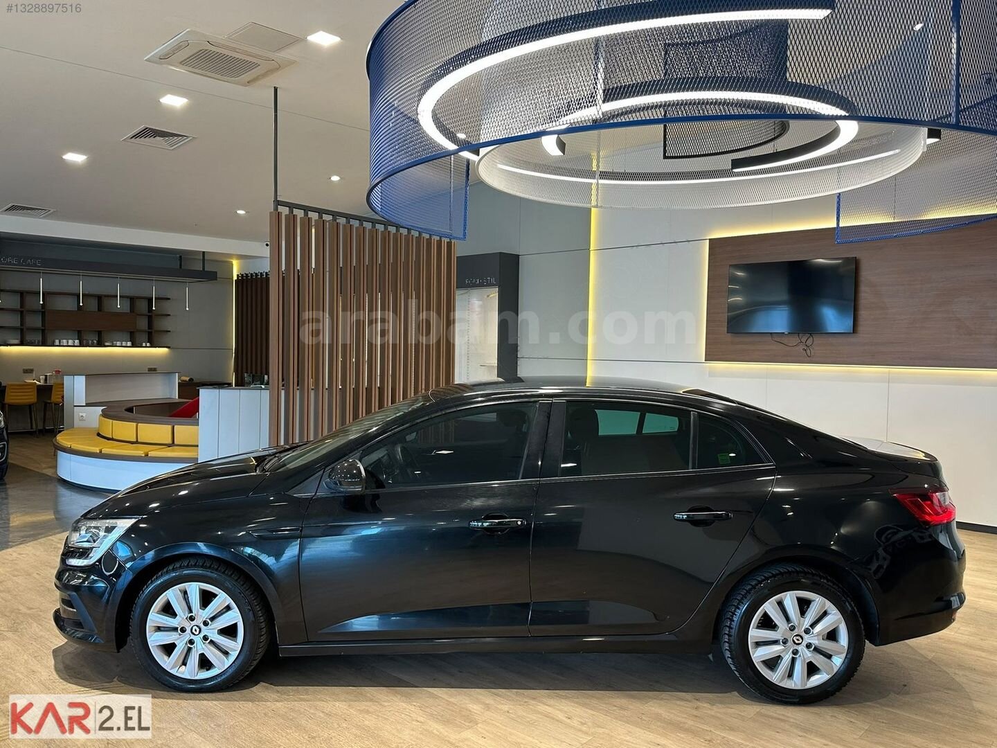 Galeriden Renault Megane 1.5 Blue DCI Joy Comfort 2022 Model İstanbul 84.362 km Siyah 7